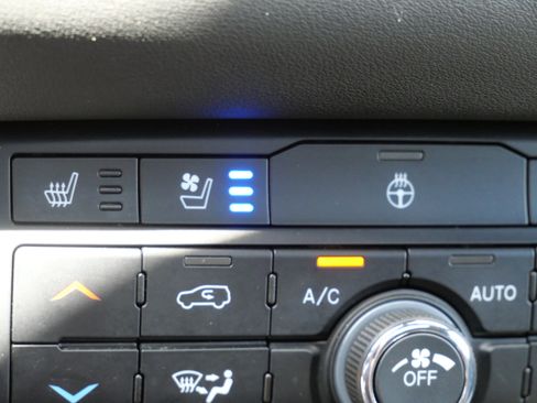 Used 2024 Dodge Durango R/T AWD/4WD image 32