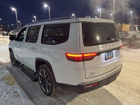 Used 2022 Jeep Wagoneer Series III w/ Premium Group I image 6