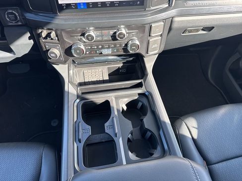 Used 2026 Ford F450 Lariat w/ FX4 Off-Road Package AWD/4WD image 21
