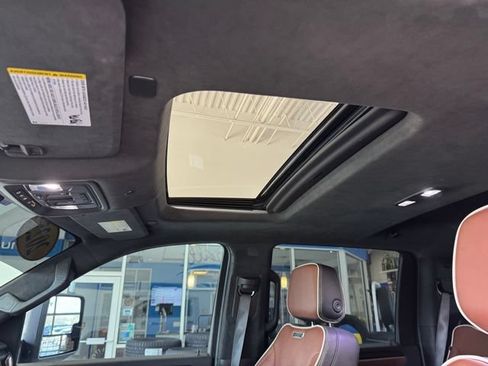 Used 2025 GMC Sierra 2500 Denali Ultimate AWD/4WD image 8