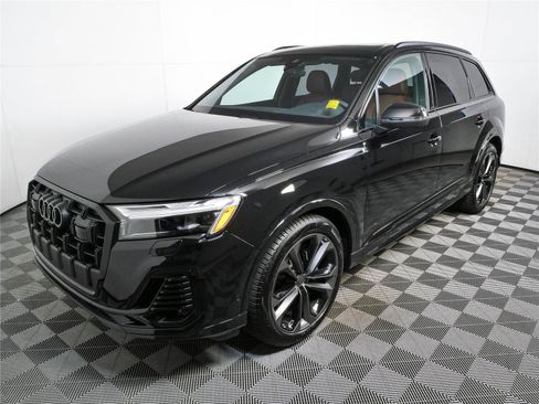 Used 2026 Audi Q7 3.0T Premium Plus w/ Premium Plus Package AWD/4WD image 36