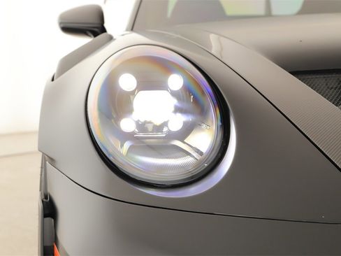 Used 2025 Porsche 911 GT3 RS image 28