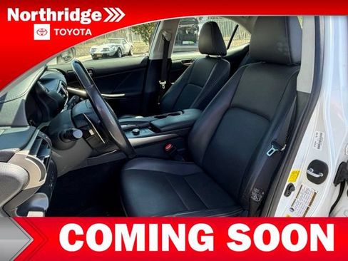 Used 2017 Lexus IS 200t w/ Navigation System Package RWD image 6