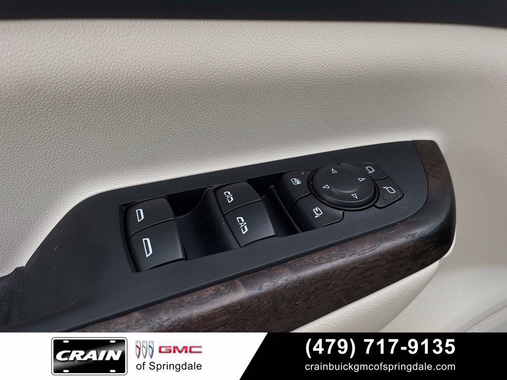 Used 2023 GMC Acadia Denali w/ Denali Ultimate Package FWD image 13