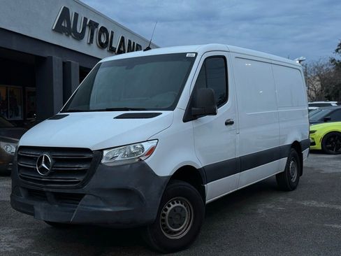 Used 2019 Mercedes-Benz Sprinter 1500 w/ Driver Convenience Package image 1
