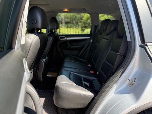 Used 2006 Porsche Cayenne AWD/4WD image 13