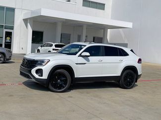 New 2026 Volkswagen Atlas Cross Sport SE FWD video 1