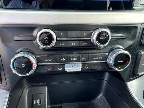 Used 2022 Ford F150 XLT w/ Equipment Group 302A High image 28