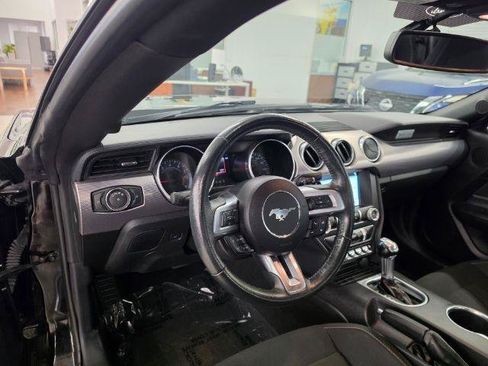 Used 2019 Ford Mustang Coupe w/ Equipment Group 101A RWD image 10