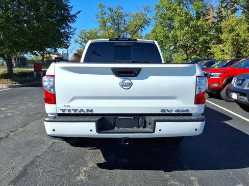 Certified 2024 Nissan Titan SV w/ SV Convenience Package image 1