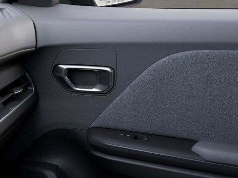 New 2026 Kia K4 FWD image 25