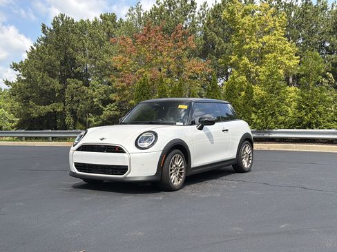 Used 2026 MINI Cooper S FWD image 11