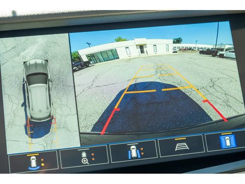 Used 2023 Buick Envision Avenir FWD image 25