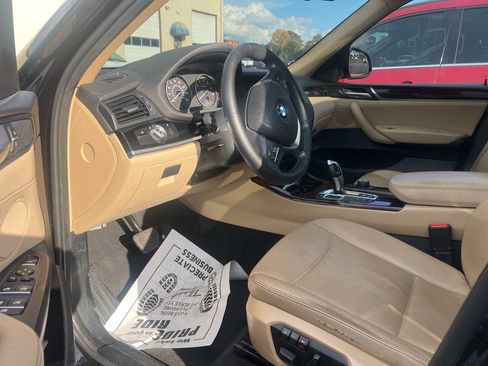 Used 2017 BMW X3 xDrive28i image 12