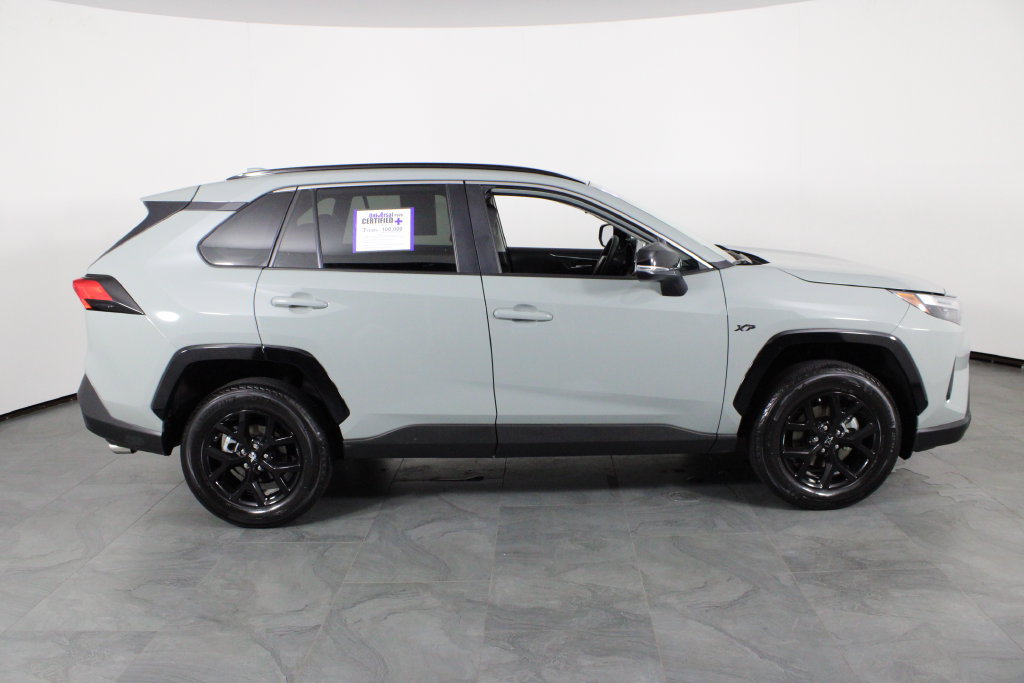 Used 2023 Toyota RAV4 XLE w/ Convenience Package FWD image 11