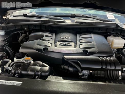 Used 2024 INFINITI QX80 Luxe image 32