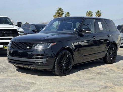 Used 2022 Land Rover Range Rover Westminster Edition image 3