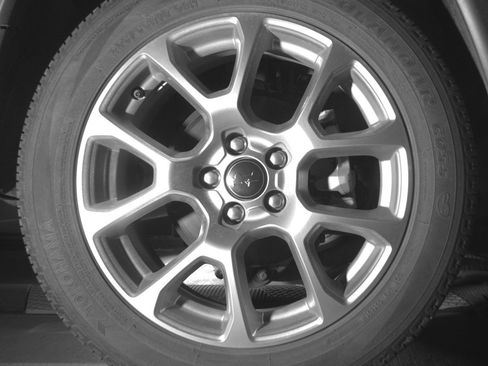 Used 2025 Jeep Compass Limited image 15