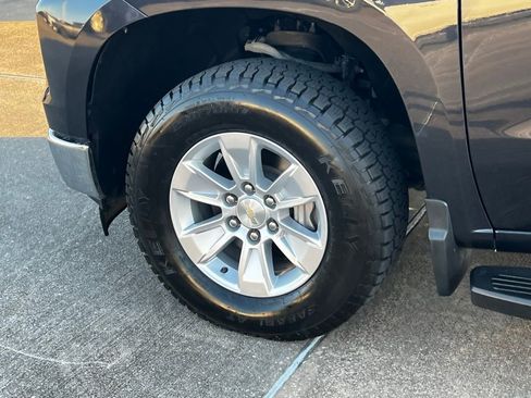 Used 2024 Chevrolet Silverado 1500 LT w/ Protection Package image 17