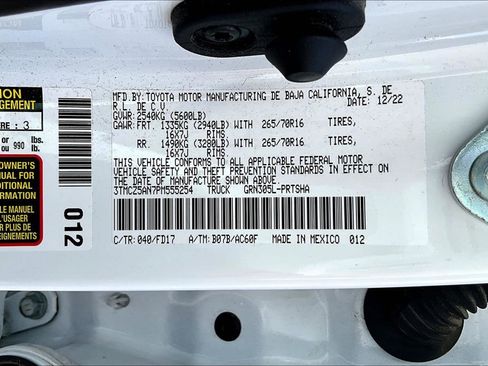 Used 2023 Toyota Tacoma TRD Off-Road image 36