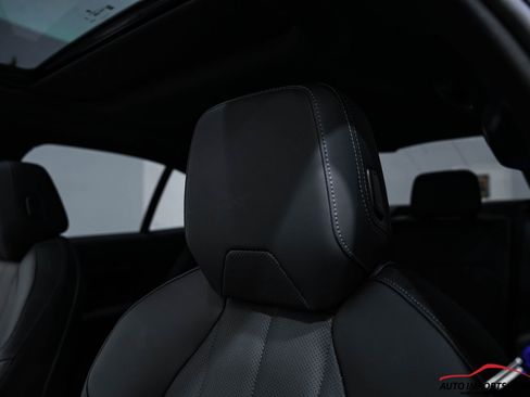 Used 2025 BMW i5 xDrive40 w/ M Sport Package image 41