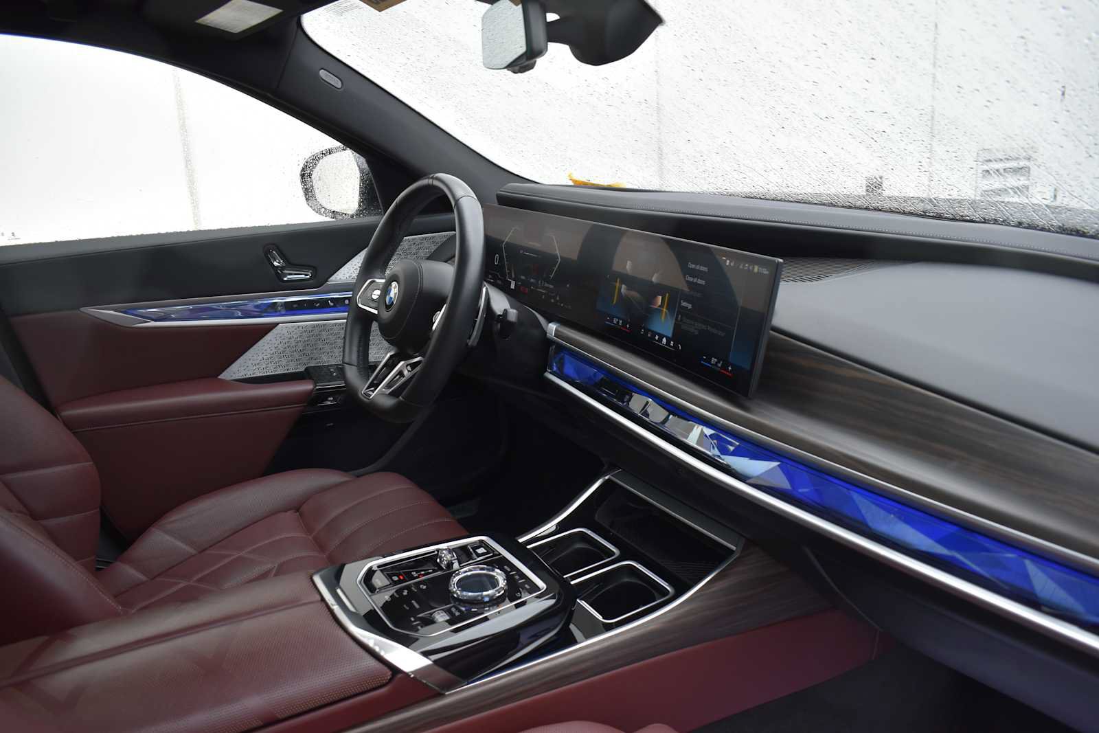 Used 2024 BMW 760i xDrive AWD/4WD image 13