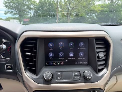 Used 2020 GMC Acadia Denali FWD image 18