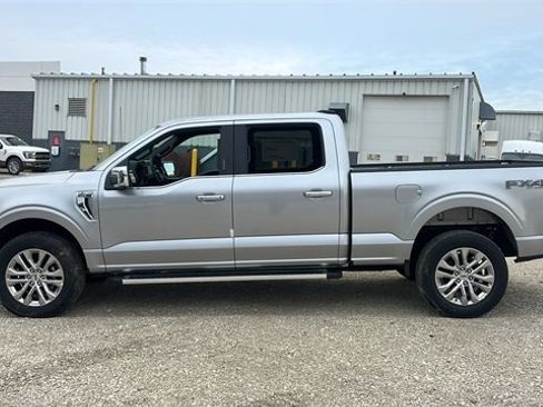 New 2026 Ford F150 Lariat w/ Equipment Group 502A High image 4