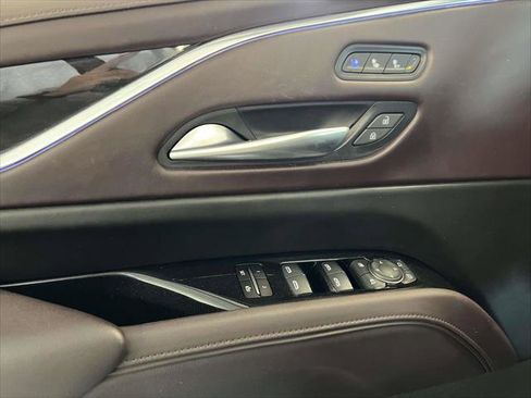 Used 2023 Cadillac Escalade ESV Premium Luxury Platinum w/ LPO, Radiant Package image 16