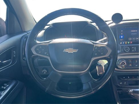 Used 2020 Chevrolet Colorado Z71 AWD/4WD image 15
