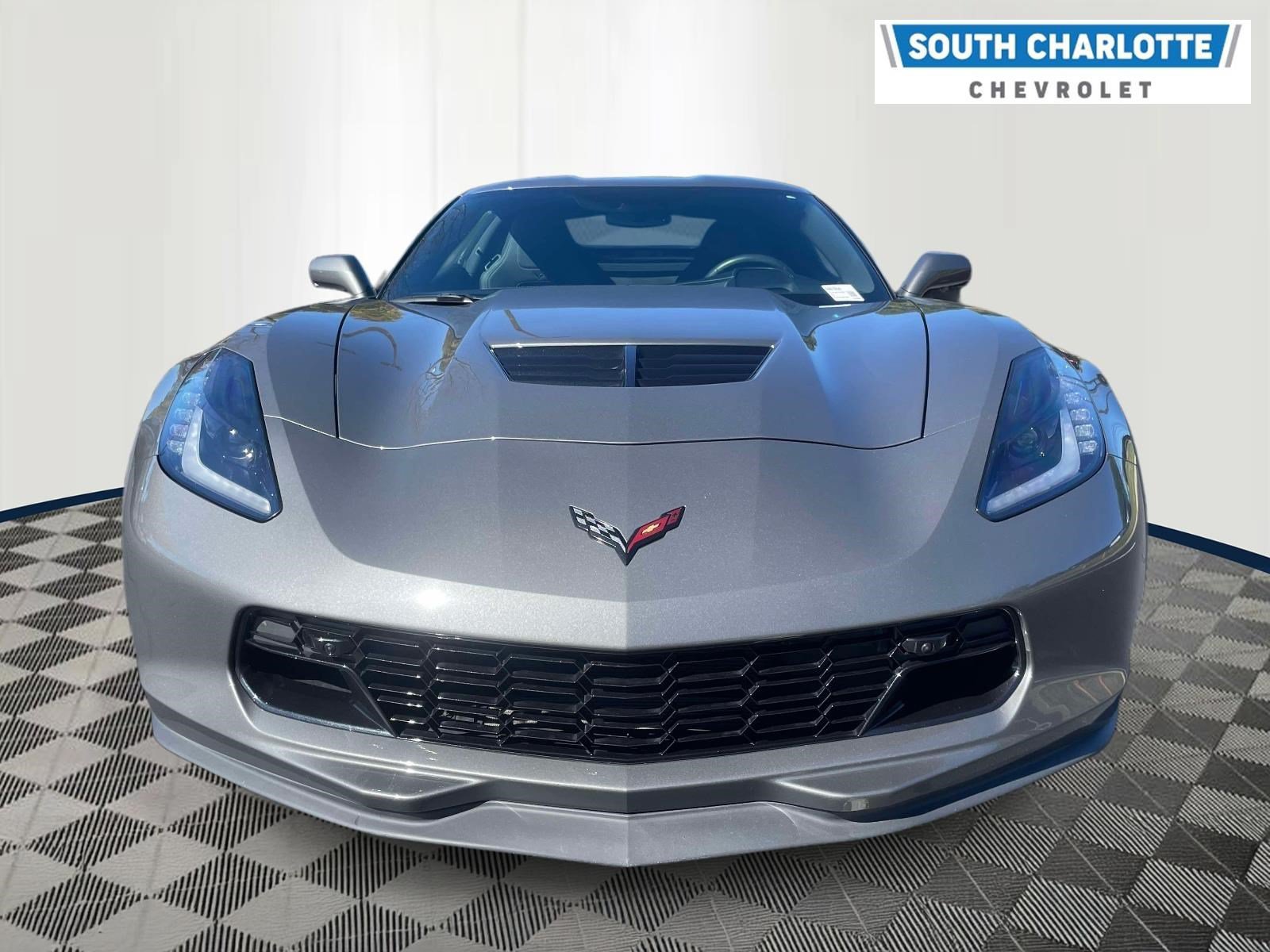 Used 2016 Chevrolet Corvette Z06 w/ 2LZ Preferred Equipment Group RWD image 2
