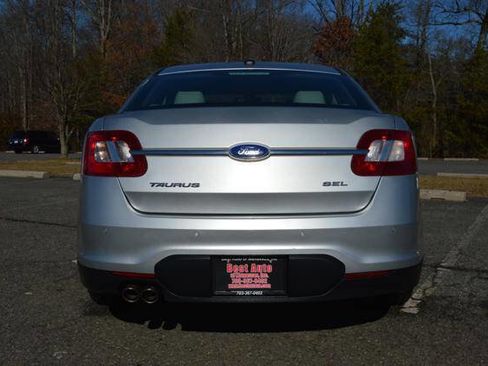 Used 2011 Ford Taurus SEL w/ 201A Rapid Spec Order Code image 8