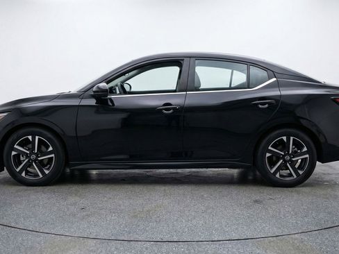Used 2025 Nissan Sentra SV FWD image 5