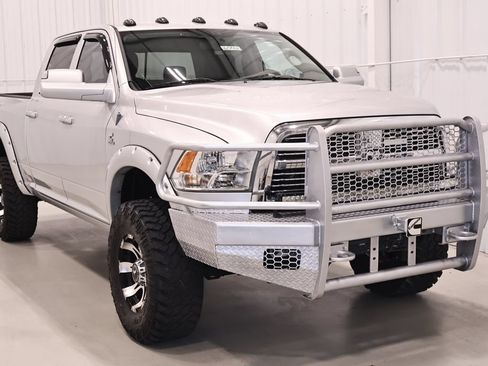 Used 2010 Dodge Ram 2500 Truck SLT w/ Big Horn Regional Pkg AWD/4WD image 3