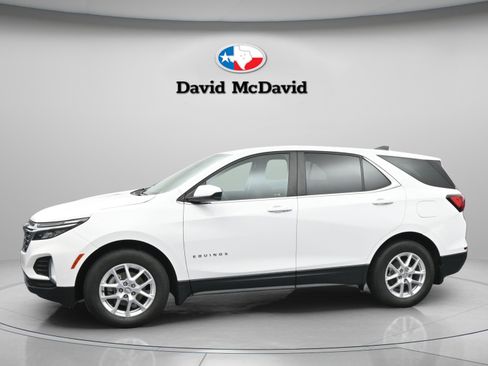 Used 2024 Chevrolet Equinox LT w/ LPO, Floor Liner Package FWD image 5