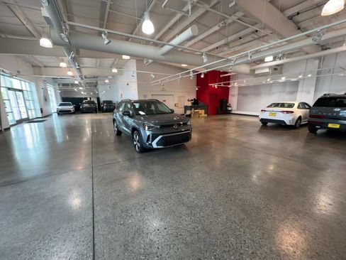 Used 2026 Volkswagen Taos S AWD/4WD image 14
