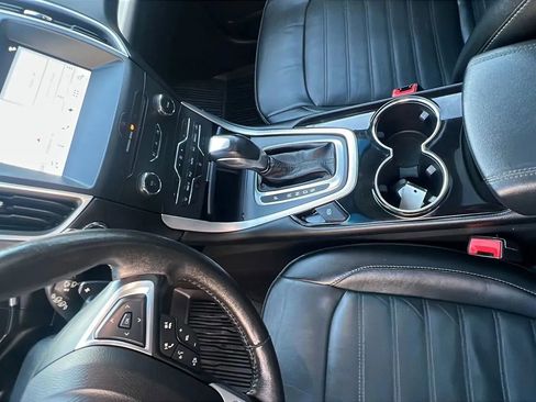 Used 2017 Ford Edge SEL w/ Equipment Group 201A image 27