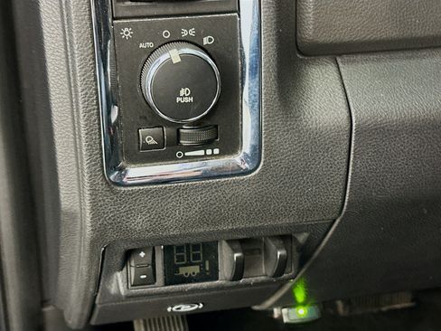 Used 2011 RAM 1500 Laramie w/ Protection Group image 17