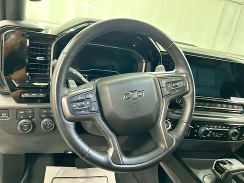 Used 2022 Chevrolet Silverado 1500 ZR2 w/ Technology Package image 4