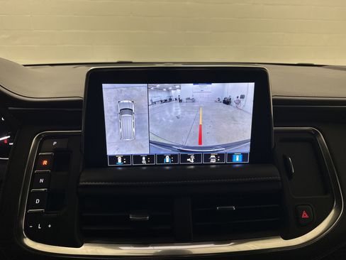 Used 2021 GMC Yukon SLT w/ SLT Luxury Plus Package image 25