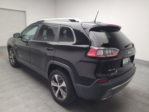Used 2019 Jeep Cherokee Limited image 5