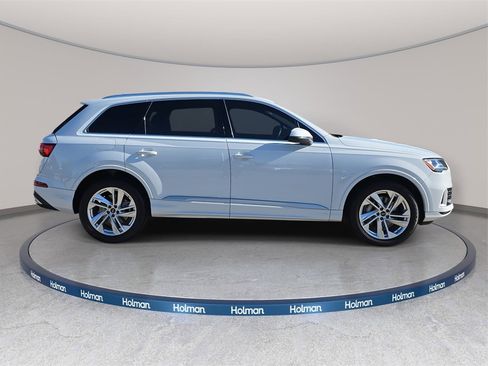 Certified 2023 Audi Q7 2.0T Premium w/ Towing Package image 2