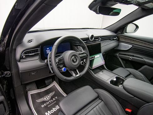 New 2025 Maserati Grecale GT AWD/4WD image 10