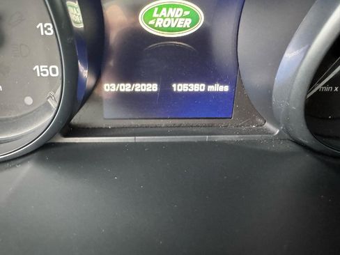 Used 2016 Land Rover Discovery Sport HSE image 21