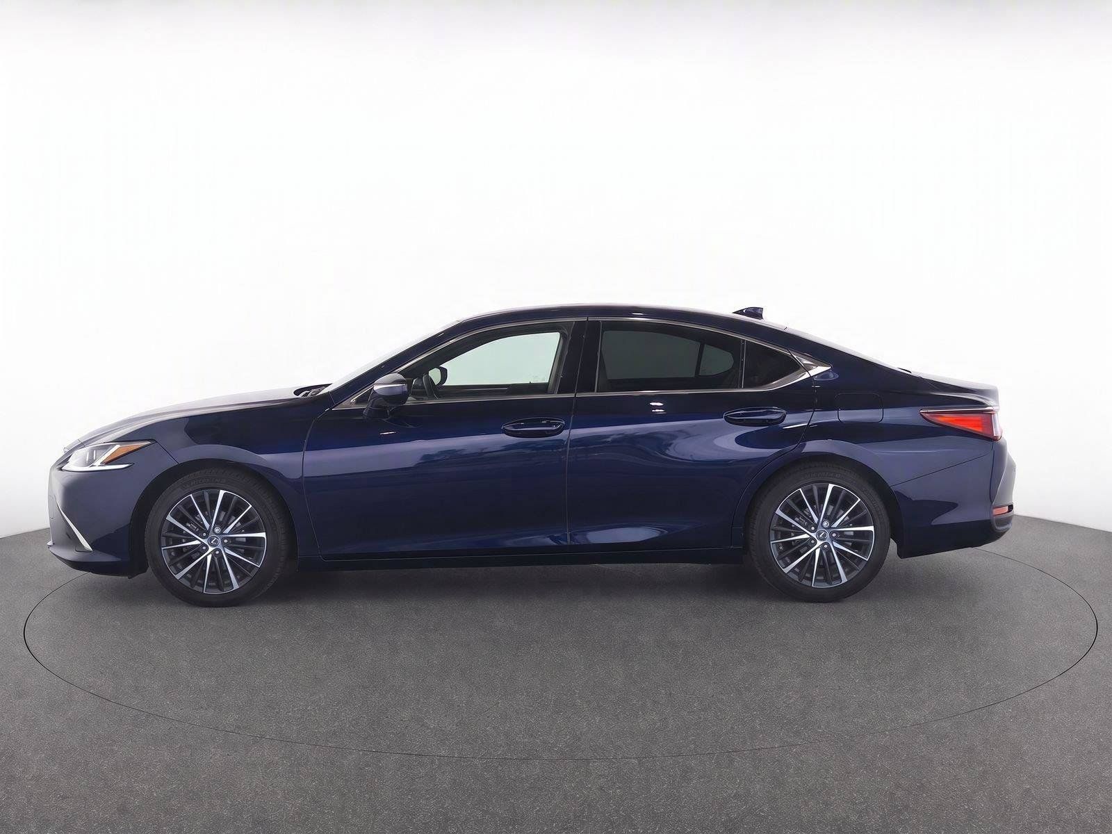 Used 2024 Lexus ES 350 w/ Premium Package FWD image 7