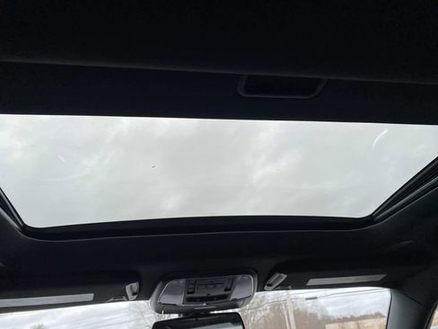 Used 2023 Dodge Charger Scat Pack w/ Plus Group image 10