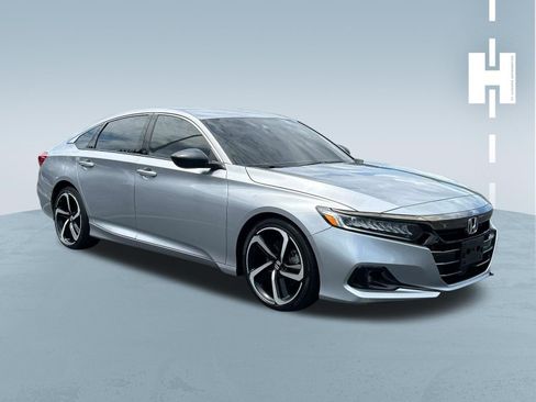 Used 2022 Honda Accord Sport image 1