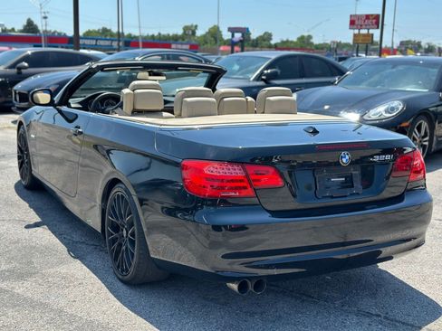 Used 2011 BMW 328i Convertible image 13