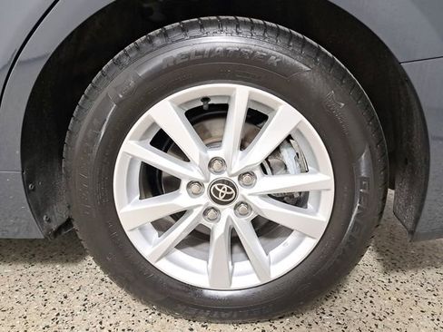 Used 2025 Toyota Camry LE FWD image 7