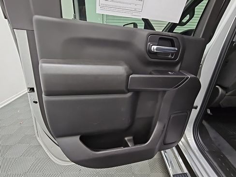 Used 2022 Chevrolet Silverado 2500 Custom w/ Custom Convenience Package image 26